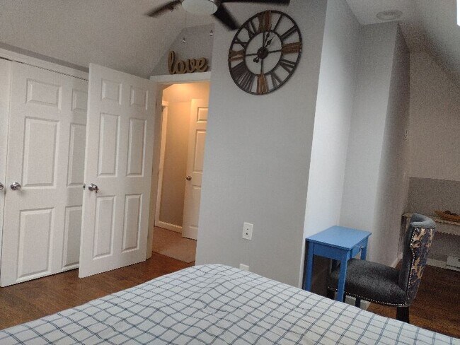 property at 6 Boston Ave