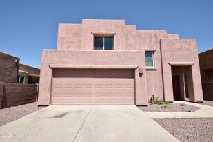 2926 N Cardell Cir in Tucson, AZ - Building Photo