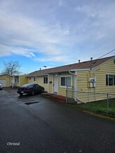 2531 Stephenson Ave in Bremerton, WA - Building Photo - Building Photo