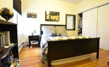 1950 Beacon St, Unit 1 in Boston, MA - Building Photo - Building Photo