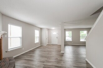 12637 Endurance Dr in Fishers, IN - Building Photo - Building Photo