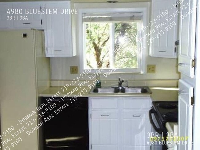 4980 Bluestem Dr in Colorado Springs, CO - Building Photo - Building Photo