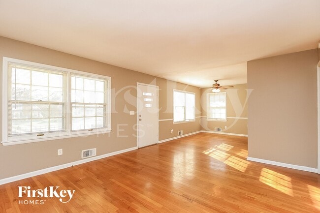 1626 E 75th Terrace in Kansas City, MO - Building Photo - Building Photo