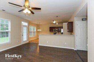 16226 Greybriar Forest Ln in Charlotte, NC - Building Photo - Building Photo