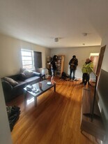 210 Hemenway St, Unit 26 in Boston, MA - Building Photo