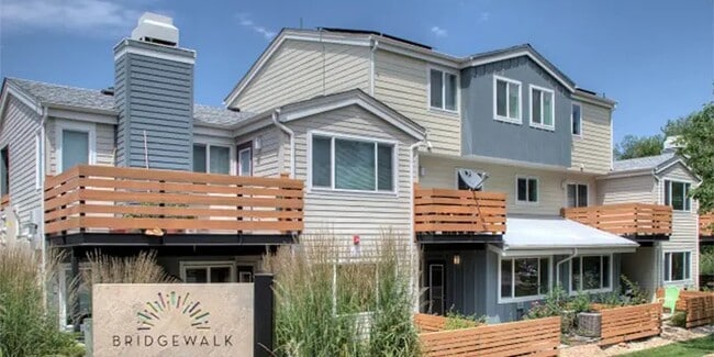 676 Walden Cir in Boulder, CO - Building Photo - Building Photo