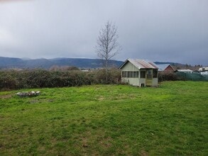 276 Perrydale Ave in Medford, OR - Building Photo - Building Photo