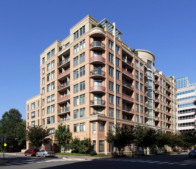The Monroe at Virginia Square Apartments Arlington, VA Apartments For