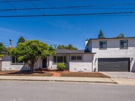 1311 Woodland Ave in San Carlos, CA - Building Photo