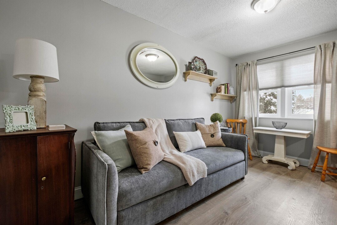 5 Blackstone Dr in Nashua, NH - Building Photo