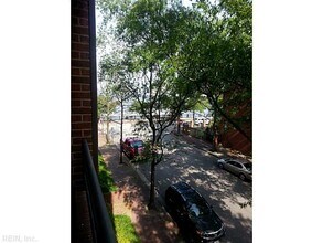 255 College Cross in Norfolk, VA - Building Photo - Building Photo