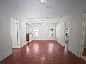 1160 Grove St in Clearwater, FL - Building Photo - Building Photo
