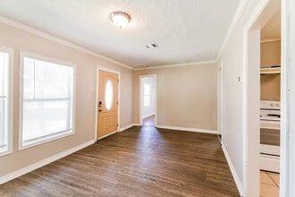 1505 4th Ave N in Texas City, TX - Building Photo - Building Photo
