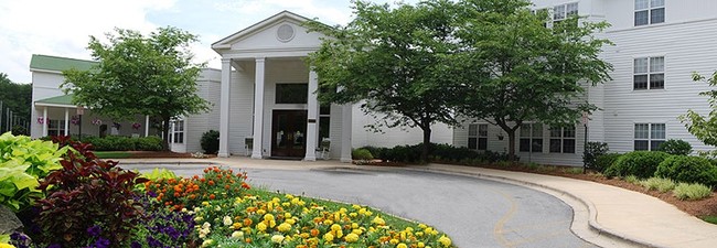 The Carillon in Greensboro, NC - Building Photo - Building Photo