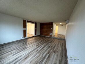 2126-2128 N 8th St in Springfield, OR - Building Photo - Building Photo