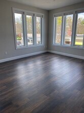 159 Monroe Rd, Unit 2 in Quincy, MA - Building Photo - Building Photo