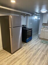 4865 W Concord Pl, Unit Basement in Chicago, IL - Foto de edificio - Building Photo