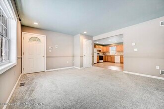 28 Robin Ln in Gouldsboro, PA - Building Photo - Building Photo