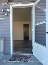 4217 SE 91st Ave in Portland, OR - Building Photo - Building Photo