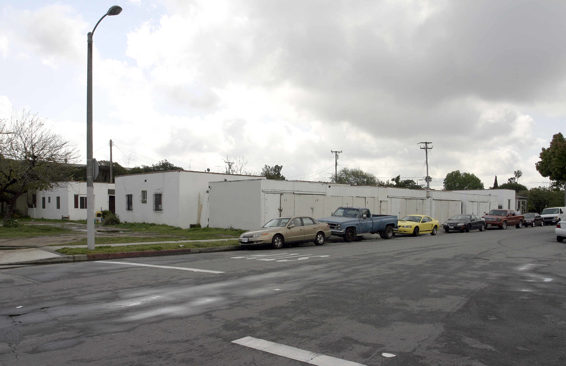 312 S Oak St in Inglewood, CA - Building Photo