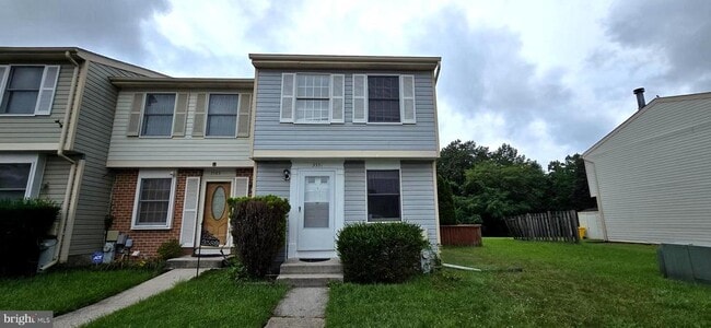 property at 3591 Laurel View Ct