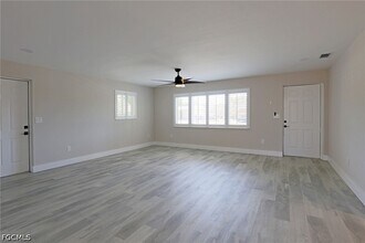 2243 Harvard Ave in Ft. Myers, FL - Building Photo - Building Photo