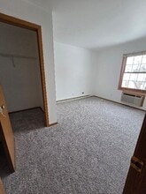 531 Leah Ln in Woodstock, IL - Building Photo - Building Photo