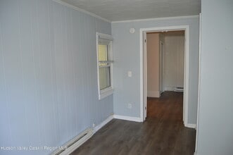 36 Ulster Ave in Saugerties, NY - Building Photo - Building Photo