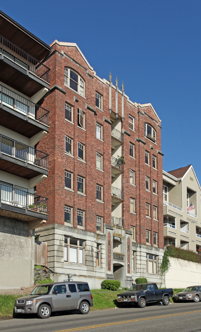 Broadway Apartments in Tacoma, WA - Foto de edificio - Building Photo