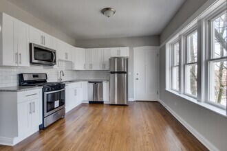3707 N Lockwood Ave in Chicago, IL - Building Photo - Building Photo