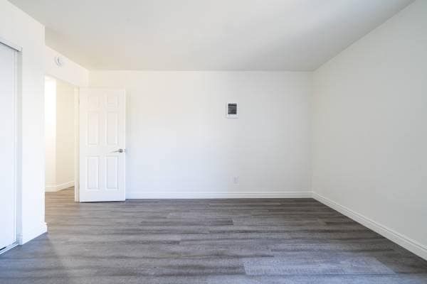 343 Autumn Dr