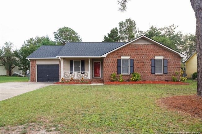 property at 5815 Rivercroft Rd
