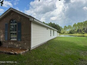 96676 Commodore Point Dr in Yulee, FL - Building Photo - Building Photo