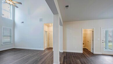 218 Margrave Dr in Holly Springs, GA - Building Photo - Building Photo