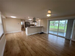 309 Salem Ave NW in Port Charlotte, FL - Building Photo - Building Photo