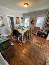 421 7th St SE in Minneapolis, MN - Building Photo - Building Photo