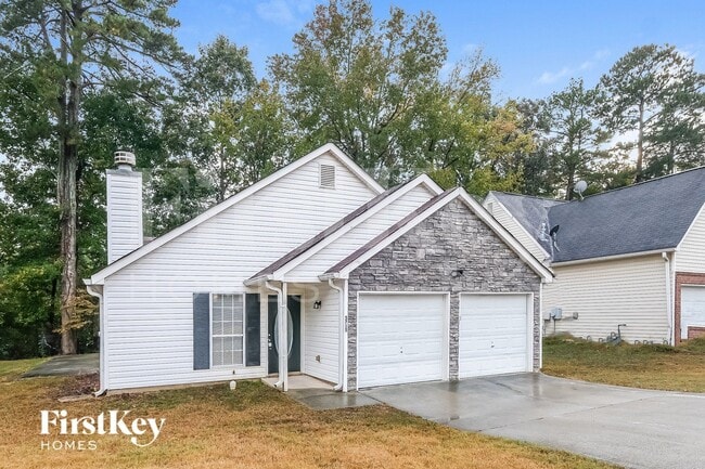 property at 5715 Hidden Brook Cir