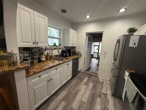 1921 Jefferson St in Hollywood, FL - Building Photo - Building Photo