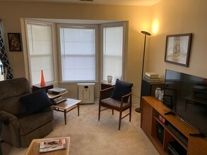 106 Heritage Blvd, Unit 5 in Princeton, NJ - Building Photo - Building Photo