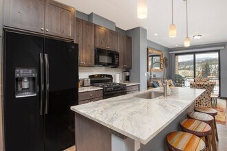 276 Lions Gate Dr in Winter Park, CO - Building Photo - Building Photo