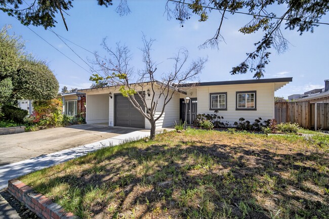 3814 Clough Ave in Fremont, CA - Building Photo - Building Photo