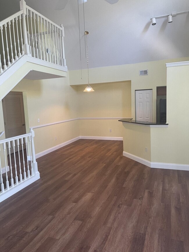 property at 1661 SE Pomeroy St