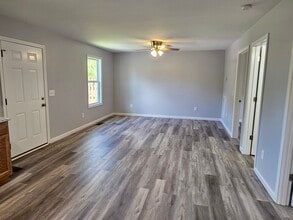 615 E Main St, Unit 20-40 Sunrise Lane in Hartsville, TN - Building Photo - Building Photo