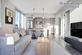 1122 N Hudson St, Unit FL5-ID455 in Arlington, VA - Building Photo - Building Photo