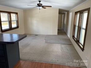 116 Tulip Tree Ct in Statesville, NC - Building Photo - Building Photo