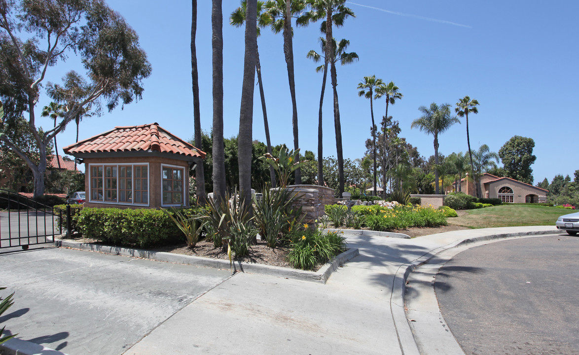 Lucera At UTC in San Diego, CA - Building Photo