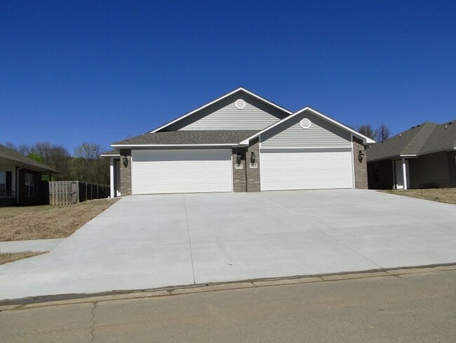 property at 2002 Ingalls Ln