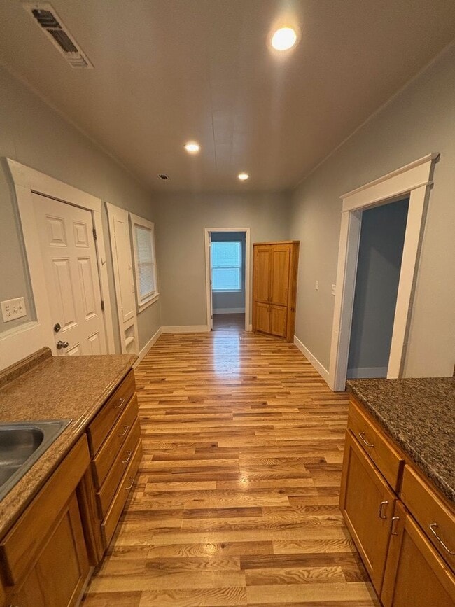 property at 705 E Wood St