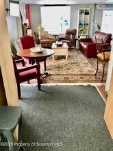 100 N Main St in Moscow, PA - Building Photo - Building Photo