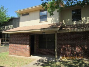 2809 NW 46th St in Lawton, OK - Building Photo - Building Photo